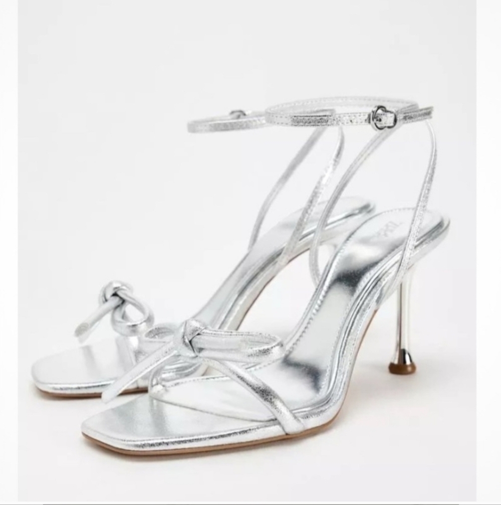 Zara Metallic Silver Heels with Bow Detail NWT